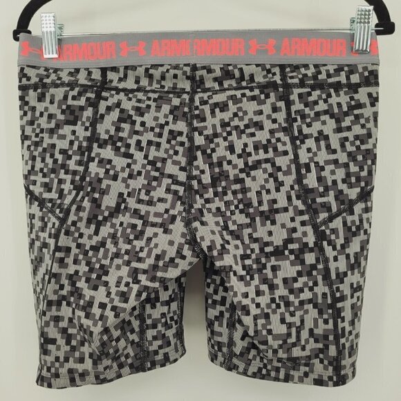 Under Armour Women's Strike Zone 7" Compression Shorts - Picture 2 of 7